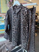 Load image into Gallery viewer, Denim Leopard Shacket
