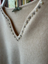 Load image into Gallery viewer, Cream Diamanté Jumper
