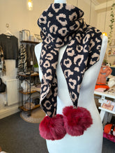 Load image into Gallery viewer, Leopard Pom Scarf
