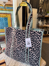 Load image into Gallery viewer, Pink Leopard Bag
