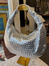 Load image into Gallery viewer, Silver Weave Bag

