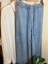 Load image into Gallery viewer, Blue Wide Leg Jeans
