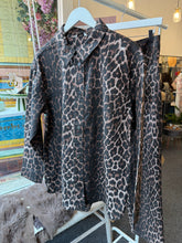 Load image into Gallery viewer, Denim Leopard Shacket
