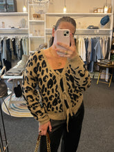 Load image into Gallery viewer, Tie Front Cardigan- Leopard
