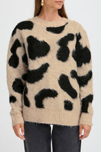 Load image into Gallery viewer, Camel &amp; Black Jumper
