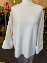 Load image into Gallery viewer, Cream Fur Cuff Jumper
