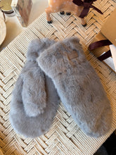 Load image into Gallery viewer, Faux Fur Mittens- Grey
